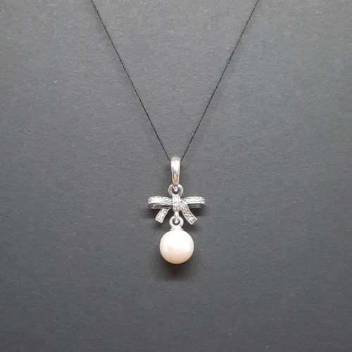 Pandora Bow Pendant with Pearl