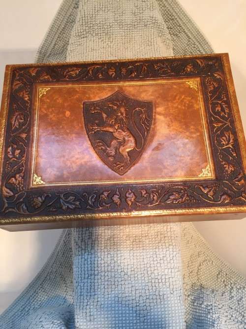 VINTAGE ITALIAN EMBOSSED GENUINE LEATHER BOX