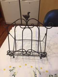 VINTAGE MID CENTURY WROUGHT IRON RECIPE BOOK STAND