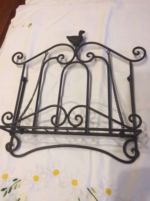 VINTAGE MID CENTURY WROUGHT IRON RECIPE BOOK STAND