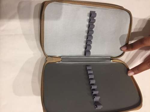 GENUINE LEATHER `BULL` PEN & PENCIL HOLDER CASE TAN IN COLOUR, EXCELLENT CONDITION- MULTIPLE ITEMS