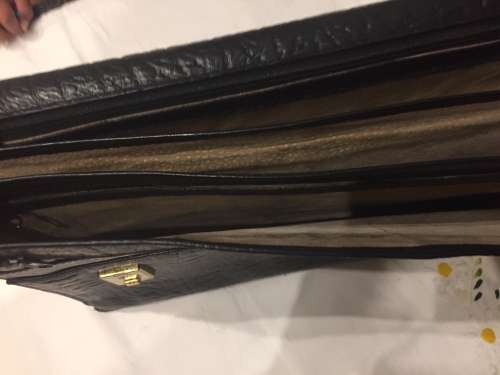 EXECUTIVE BUFFALO LEATHER SATCHEL/BAG IN VERY GOOD CONDITION