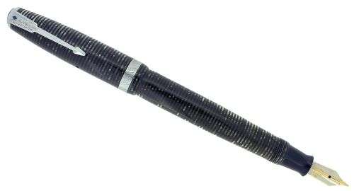 1930s VINTAGE PARKER VACUMATIC FOUNTAIN PEN WITH SILVER TRIM