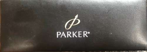 PARKER URBAN BLACK AND CHROME FINISH TRIM BALLPOINT PEN IN ORIGINAL BOX
