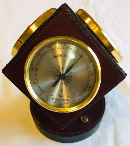 DESIGNER VINTAGE GOLDPFEIL SPORT BURGUNDY DESKTOP CALENDAR HOLDER AND WEATHER STATION