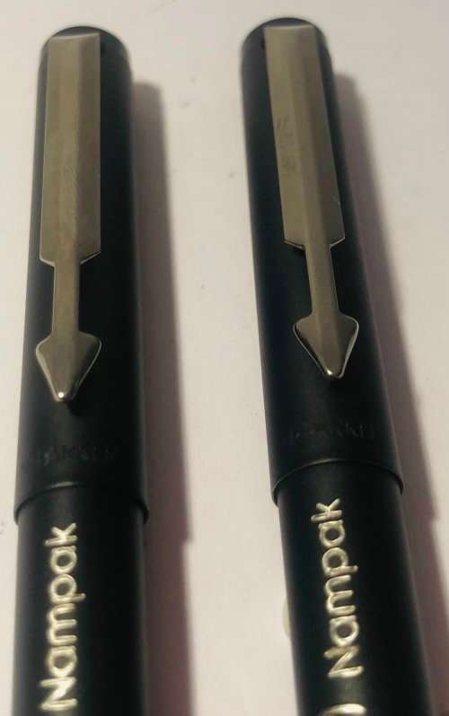 PARKER FLIGHTER BLACK BALLPOINT PEN AND PENCIL AND MATCHING BLACK  LEATHER FOLDER