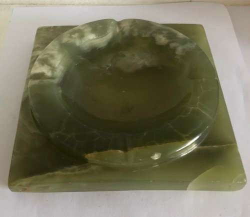 ONYX MATCHING ASHTRAY, LIGHTER AND MINI ASHTRAY MADE IN ITALY IN EXCELLENT CONDITION