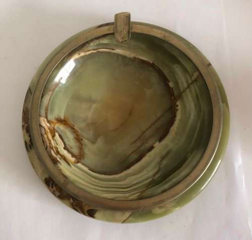ONYX MATCHING LIGHTER AND ASHTRAY WITH BRASS DETAILING MADE IN ITALY IN EXCELLENT CONDITION