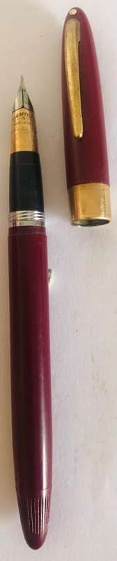 SHEAFFER MAROON FOUNTAIN PEN WITH GOLD TRIM WITH 14K NIB WHITE DOT IN ORIGINAL BOX