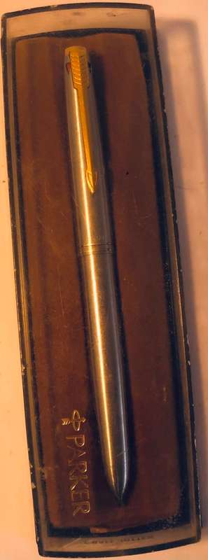 PARKER MULTI-INK STAINLESS STEEL AND GOLD BALLPOINT PEN IN BOX