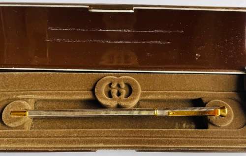 GUCCI BALLPOINT PEN IN BOX IN EXCELLENT CONDITION