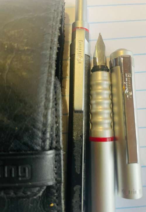 ROTRING 400 FOUNTAIN PEN AND ROTRING 600 MECHANICAL PENCIL IN BLACK LEATHER ROTRING CASE
