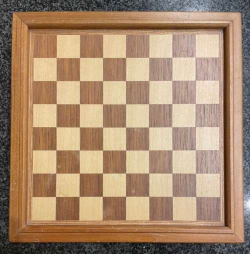 COMPLETE WOOD BACKGAMMON, CHESS, CRIBBAGE, DOMINOES & CHECKERS SET