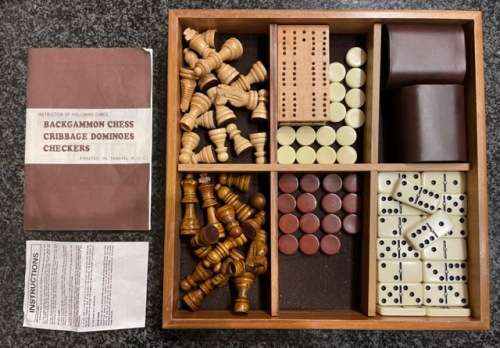 COMPLETE WOOD BACKGAMMON, CHESS, CRIBBAGE, DOMINOES & CHECKERS SET