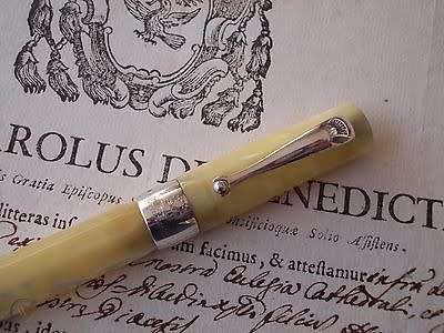 MONTEGRAPPA PARCHMENT SYMPHONY 1912 GREEN CELLULOID STERLING SILVER TRIM BALLPOINT