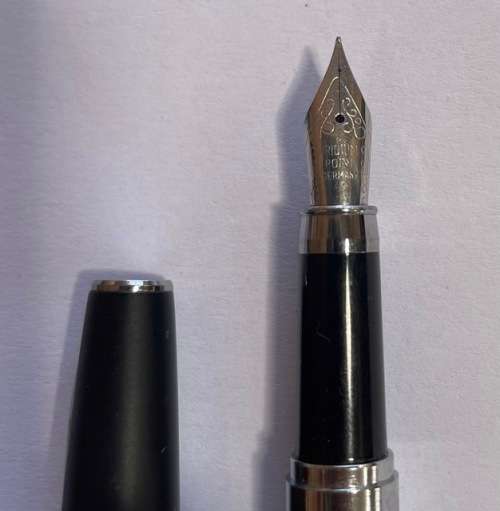 BEVERLY HILLS POLO CLUB FOUNTAIN PEN WITH IRIDIUM NIB