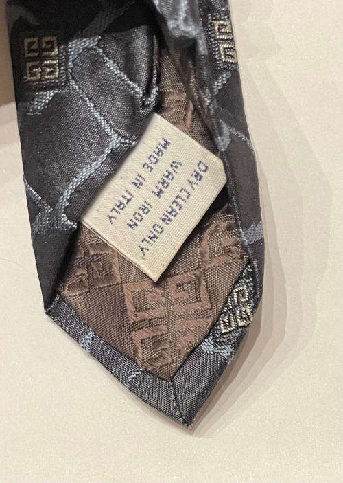 ORIGINAL GIVENCHY MENS NAVY BLUE TIE