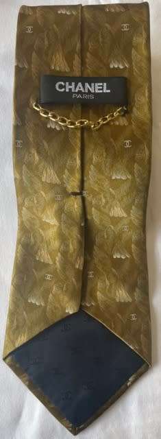 ORIGINAL CHANEL PURE SILK GOLD AND WHITE TIE, MADE IN ITALY!