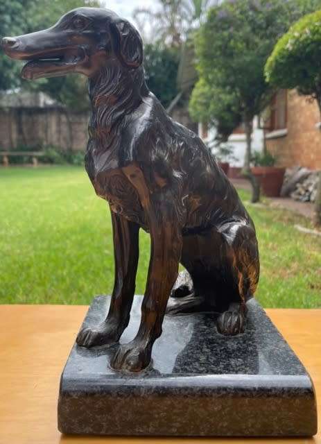 DESK TOP SIZE BRONZE SCULPTURE, SITTING DOG ON GRANITE BASE BY UNKNOWN ARTIST