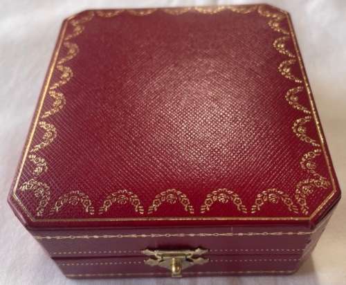 SMALL ORIGINAL CARTIER BOX IN EXCELLENT CONDITION.