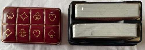 FINE GENUINE RED LEATHER DOUBLE PLAYER CARD HOLDER WITH GILT TRIM, MADE IN ITALY