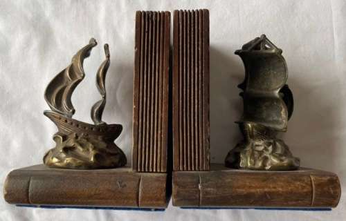 MATCHING WOOD AND BRASS SAILBOAT BOOKENDS