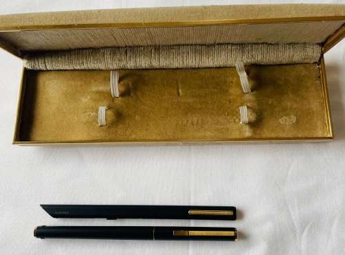 RARE!! AURORA HASTIL FOUNTAIN PEN WITH 14K GOLD NIB & THESI BALLPOINT PEN SET IN BOX