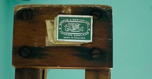 EXTRA-LARGE WINSOR & NEWTON VINTAGE ART EASEL