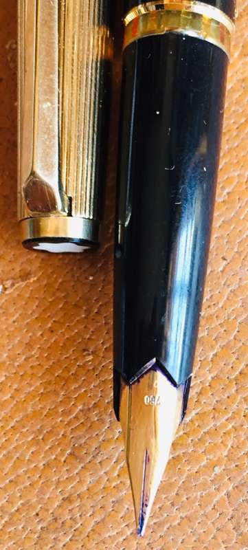 RARE! MONT BLANC 184 FOUNTAIN PEN WITH 18K GOLD NIB, LEVER BALLPOINT PEN & PENCIL IN LEATHER CASE