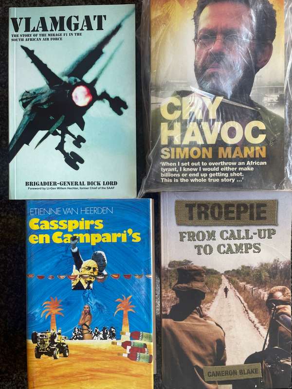 1 SET OF 15 BOOKS SOUTH AFRICAN MILITARY RELATED, RECCE, BORDER WARS, SADF, AVIATION ETC.