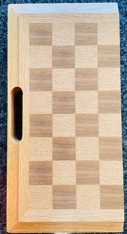 OAK WOOD FOLDING CHESS SET IN GREAT CONDITION