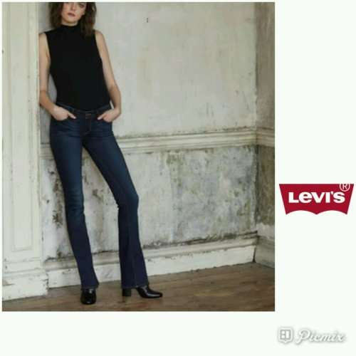 Levi's Original Curve ID Slim Bootleg For Women W29 L32 !!!!!Market Value R999.99