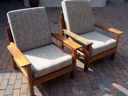 SOLID WOOD CHAIRS (X2)