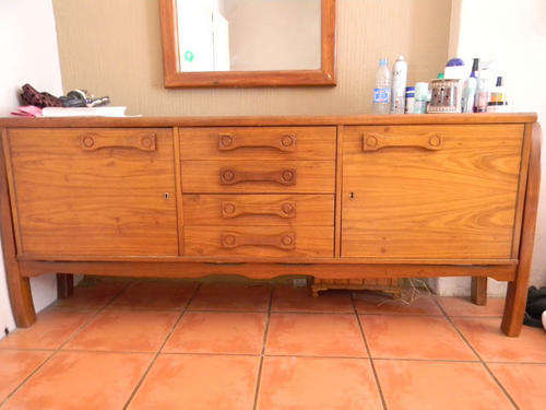 Sideboard table/serving table/bedroom table