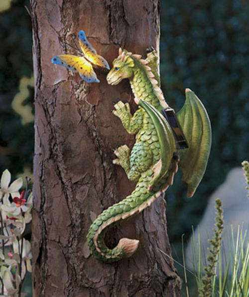 Dragon w/Butterfly Solar