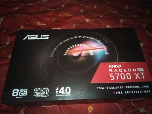 Asus RX 5700 XT 8gig GDDR6