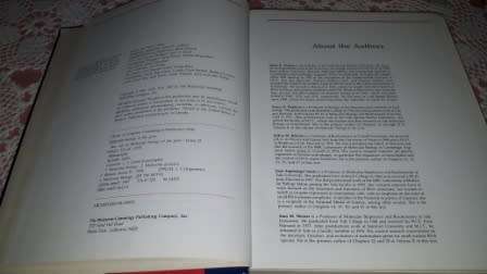 Molecular Biology of the Gene       Watson Hopkins Roberts Steitz Weiner