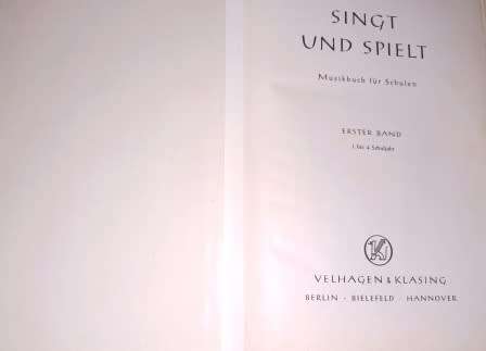 Singt und spielt