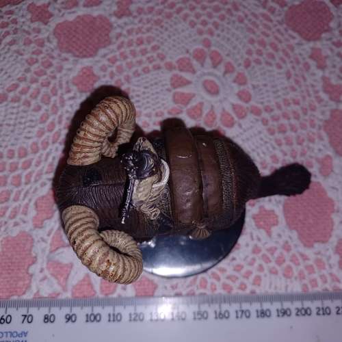 Star Wars - 2005 - Tusken Raider on Bantha - Action Figure