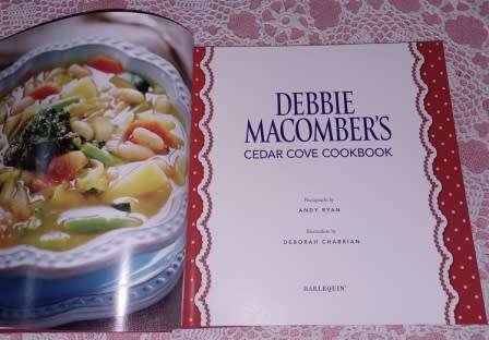 Debbie Macomber`s Cedar Cove Cookbook