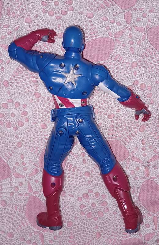 Captain America Marvel 2012 Toy Twist