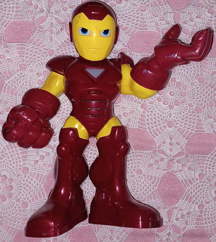 Hasbro Marvel Iron Man Action Figure Super Hero Squad