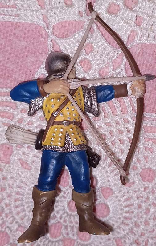 Retired 2003 Schleich World of Knights Archer (Blue) -Very good