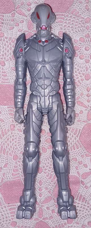 ULTRON 12`` Inch Action Figure Marvel Avengers Titan Hero Series Hasbro