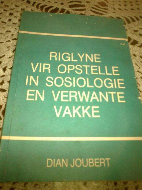 Riglyne vir Opstelle in Sosiologie Dian Joubert