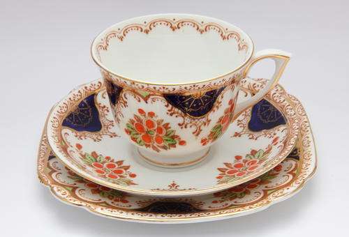 Roslyn China fine bone china tea trio