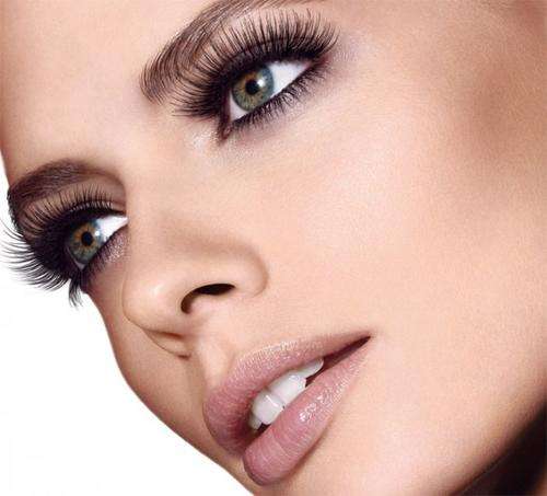 EYELASH CURLER FOR PERFECT EYELASHES