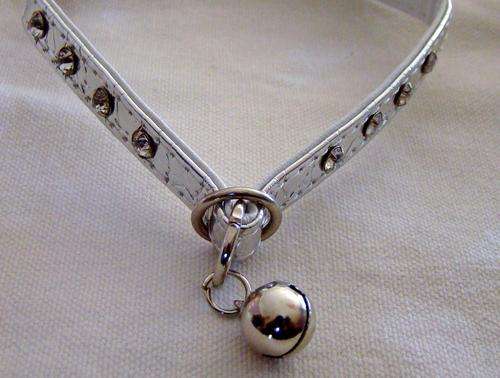 30CM DIAMOND STUDDED DOG/CAT COLLAR WITH BELL