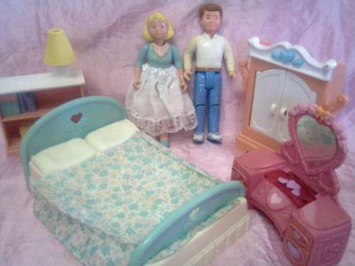 Furniture for your dolls house