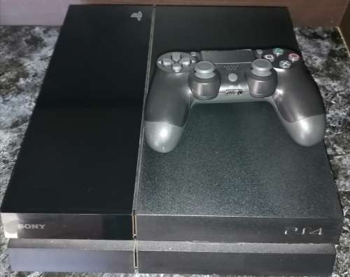 PS4 Console